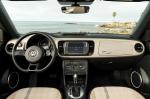 Volkswagen Beetle Turbo Convertible 2016 года (NA)